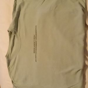 T-shirt bird aren't real